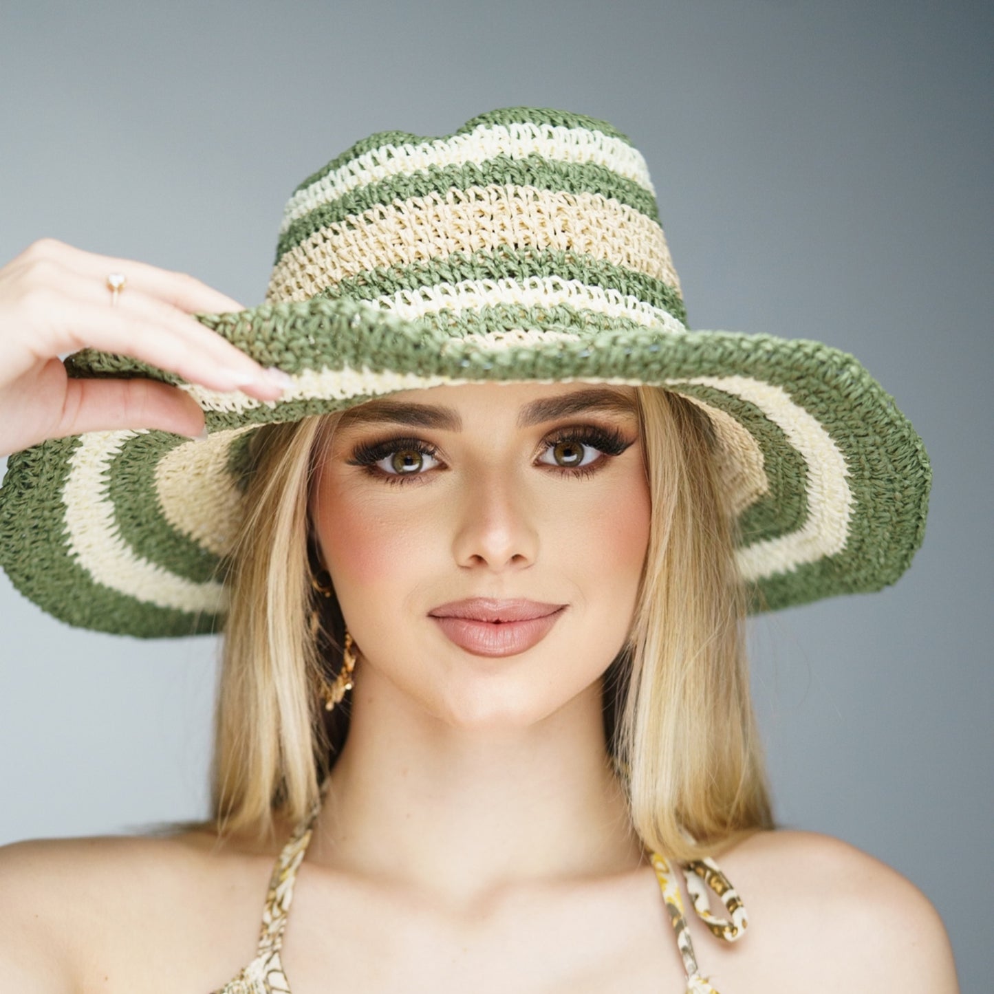 🤠 Chapeau "Texas" Retroussable en Matière Naturelle – Kaki 🌵